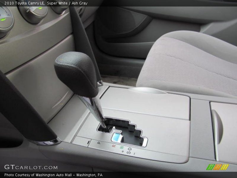 Super White / Ash Gray 2010 Toyota Camry LE
