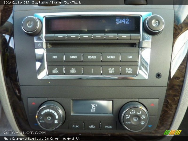 Gray Flannel / Titanium/Dark Titanium 2009 Cadillac DTS