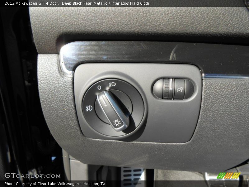 Deep Black Pearl Metallic / Interlagos Plaid Cloth 2013 Volkswagen GTI 4 Door