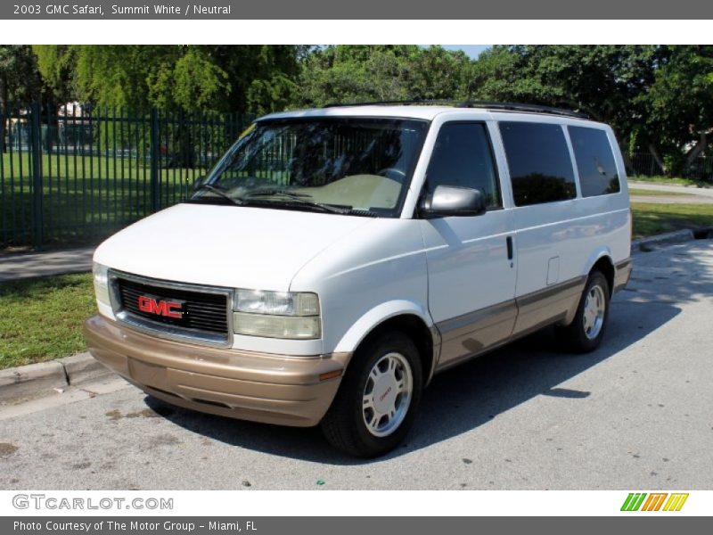 Summit White / Neutral 2003 GMC Safari