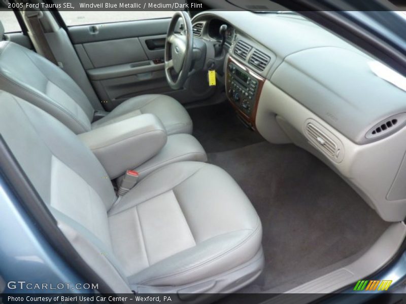  2005 Taurus SEL Medium/Dark Flint Interior
