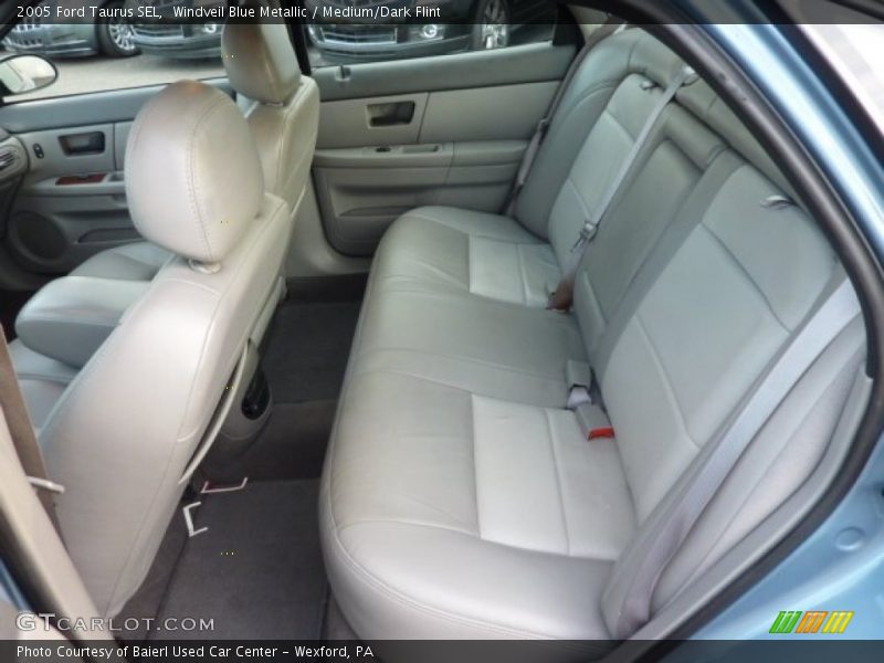 Rear Seat of 2005 Taurus SEL