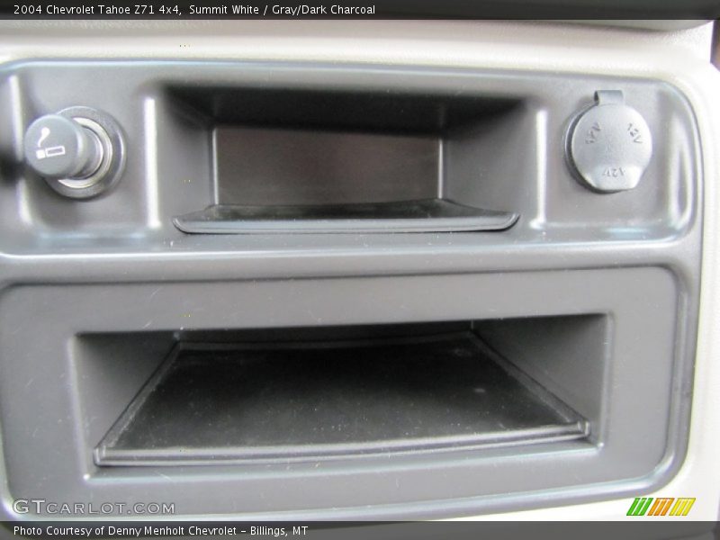 Summit White / Gray/Dark Charcoal 2004 Chevrolet Tahoe Z71 4x4
