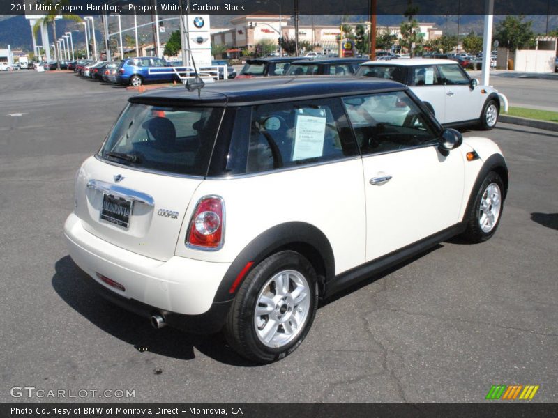 Pepper White / Carbon Black 2011 Mini Cooper Hardtop