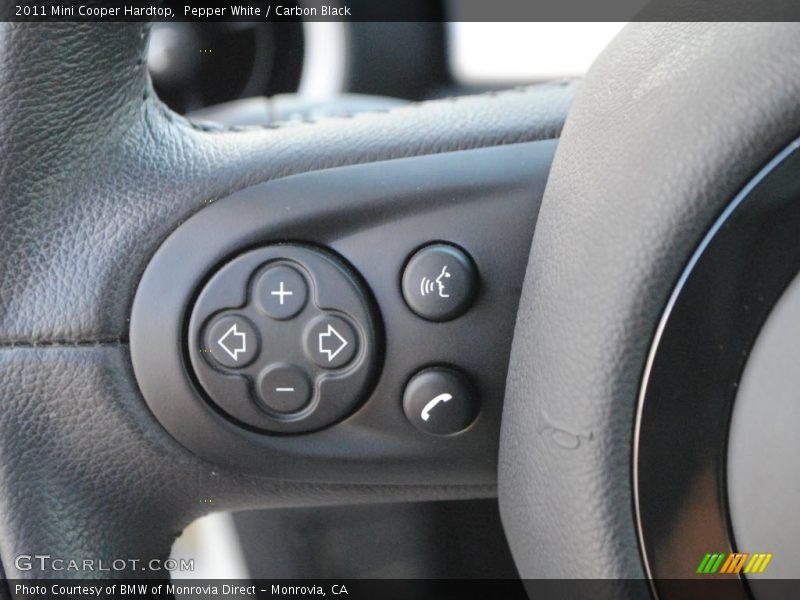 Pepper White / Carbon Black 2011 Mini Cooper Hardtop