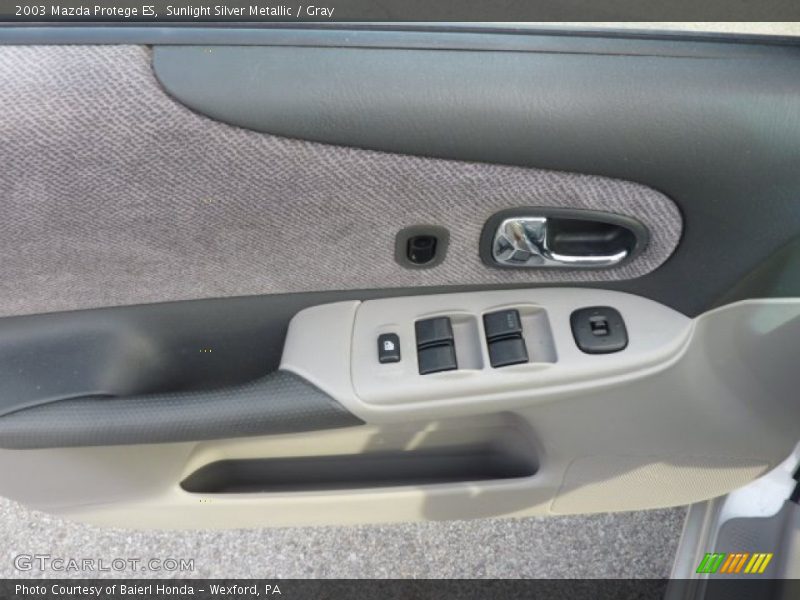 Sunlight Silver Metallic / Gray 2003 Mazda Protege ES