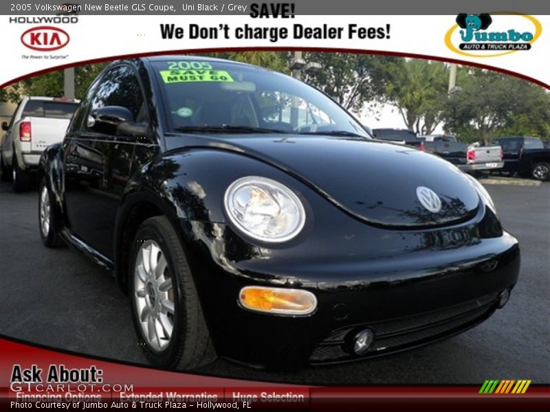 Uni Black / Grey 2005 Volkswagen New Beetle GLS Coupe