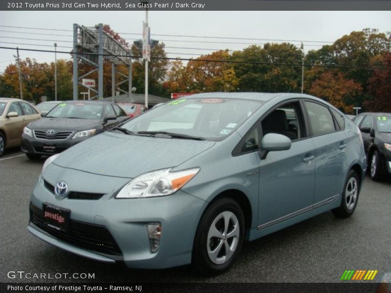 Front 3/4 View of 2012 Prius 3rd Gen Two Hybrid