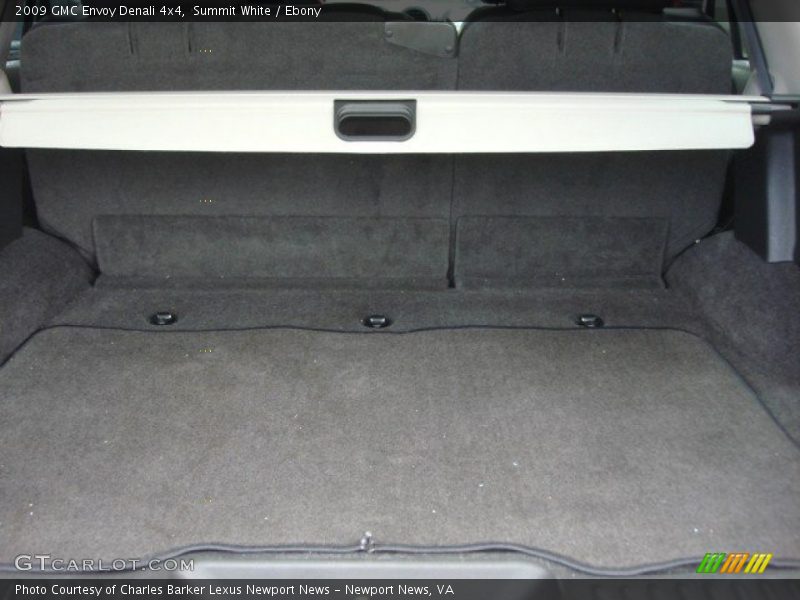  2009 Envoy Denali 4x4 Trunk