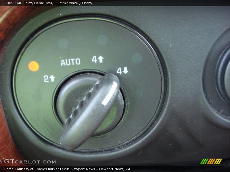 Controls of 2009 Envoy Denali 4x4