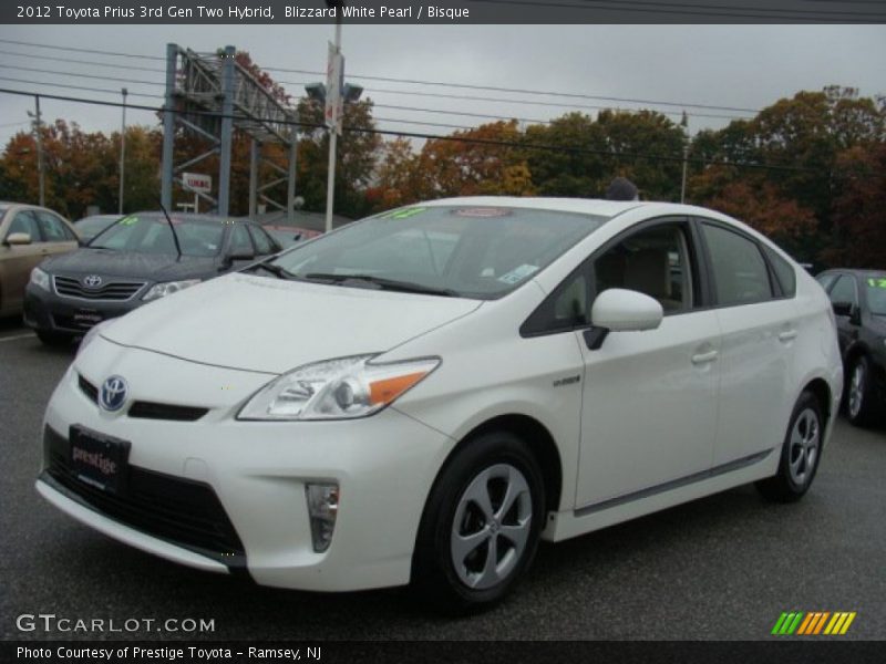 Front 3/4 View of 2012 Prius 3rd Gen Two Hybrid