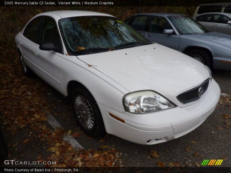 Vibrant White / Medium Graphite 2005 Mercury Sable GS Sedan