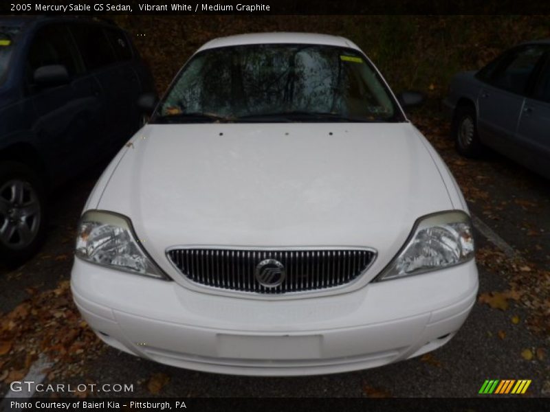 Vibrant White / Medium Graphite 2005 Mercury Sable GS Sedan