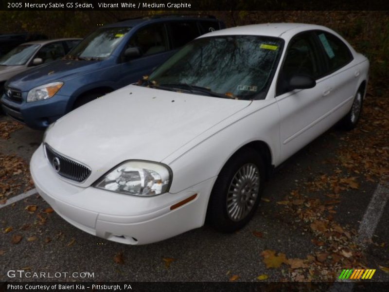 Vibrant White / Medium Graphite 2005 Mercury Sable GS Sedan