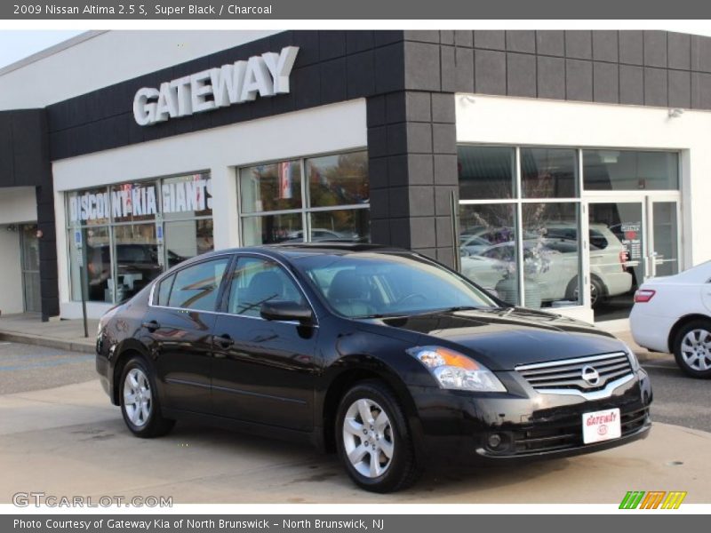 Super Black / Charcoal 2009 Nissan Altima 2.5 S