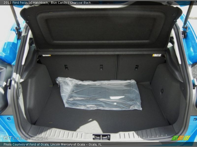  2013 Focus SE Hatchback Trunk