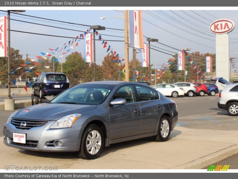 Ocean Gray / Charcoal 2010 Nissan Altima 2.5 S