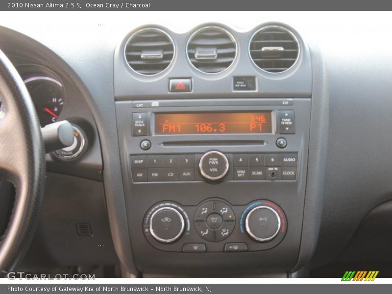 Ocean Gray / Charcoal 2010 Nissan Altima 2.5 S