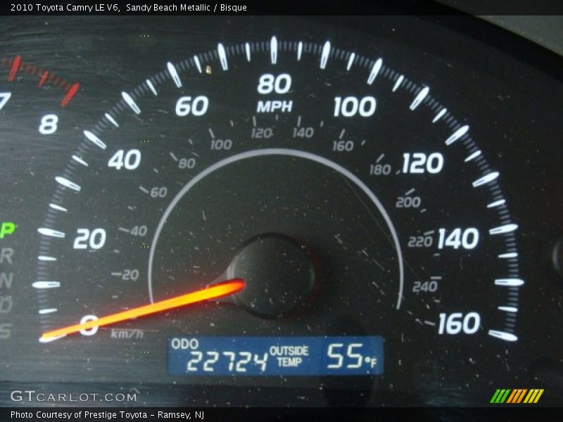 Sandy Beach Metallic / Bisque 2010 Toyota Camry LE V6