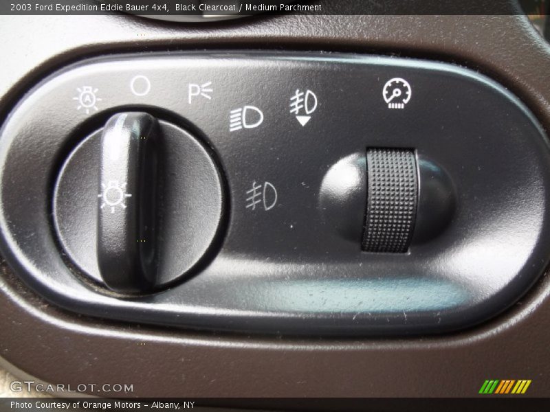 Black Clearcoat / Medium Parchment 2003 Ford Expedition Eddie Bauer 4x4