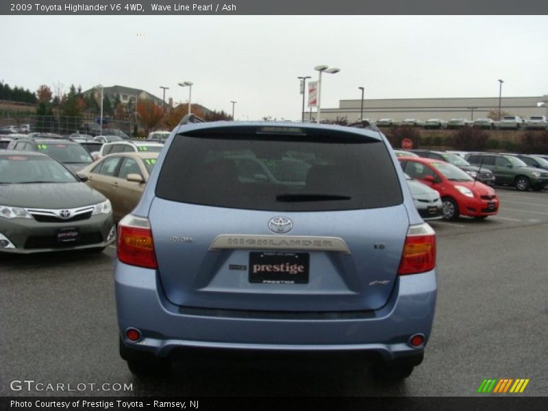 Wave Line Pearl / Ash 2009 Toyota Highlander V6 4WD