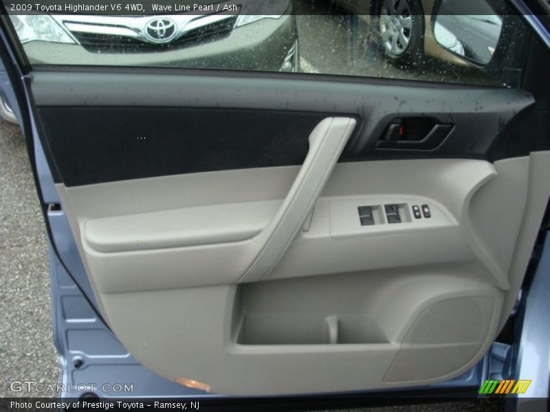 Wave Line Pearl / Ash 2009 Toyota Highlander V6 4WD