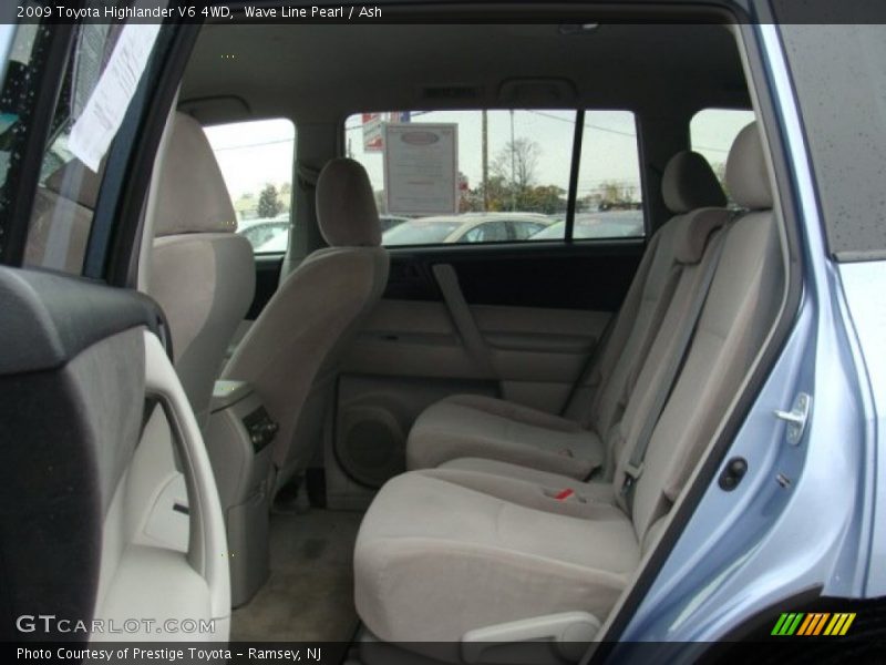 Wave Line Pearl / Ash 2009 Toyota Highlander V6 4WD
