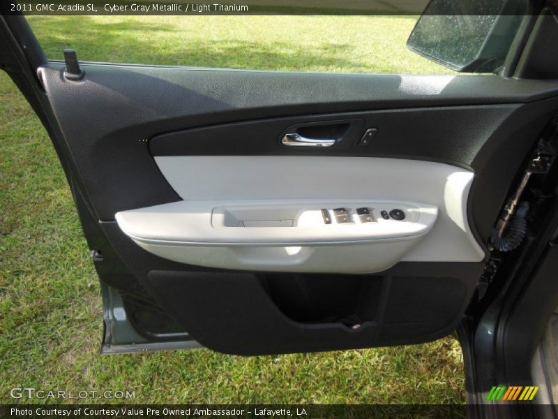 Cyber Gray Metallic / Light Titanium 2011 GMC Acadia SL