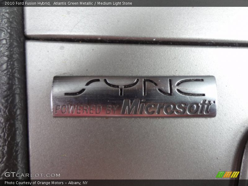 Atlantis Green Metallic / Medium Light Stone 2010 Ford Fusion Hybrid
