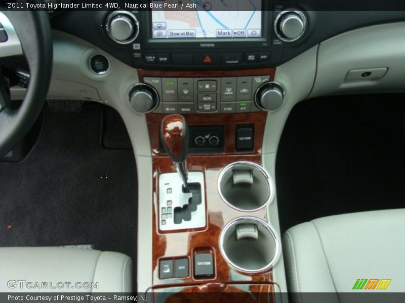 Nautical Blue Pearl / Ash 2011 Toyota Highlander Limited 4WD