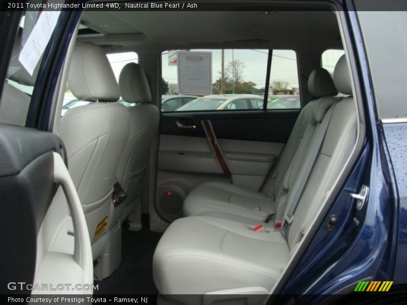 Nautical Blue Pearl / Ash 2011 Toyota Highlander Limited 4WD