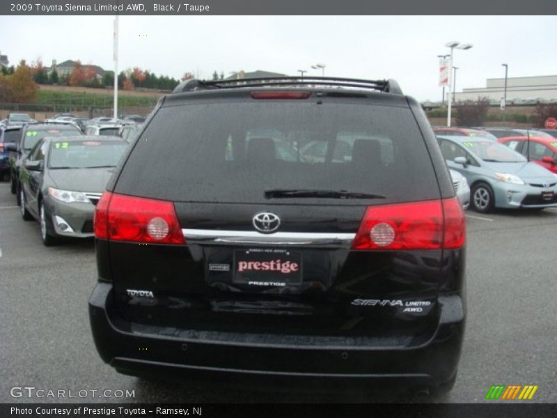 Black / Taupe 2009 Toyota Sienna Limited AWD