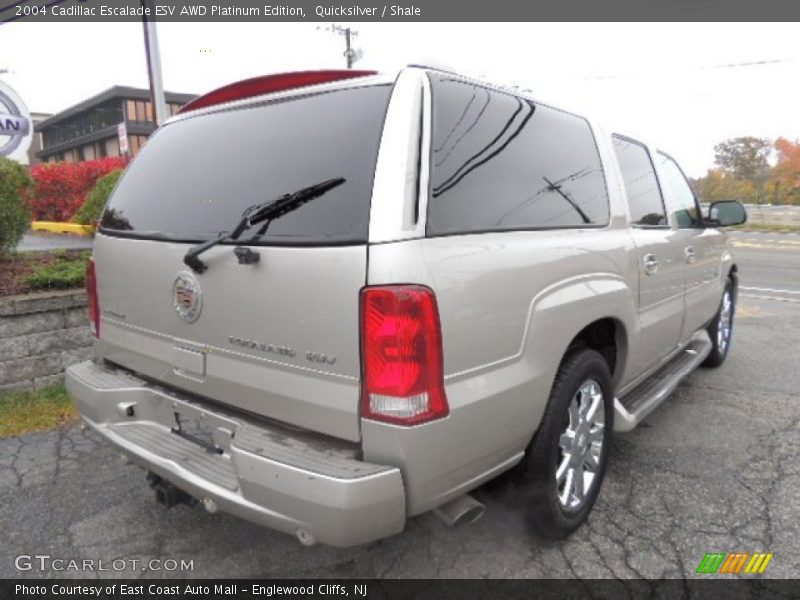  2004 Escalade ESV AWD Platinum Edition Quicksilver