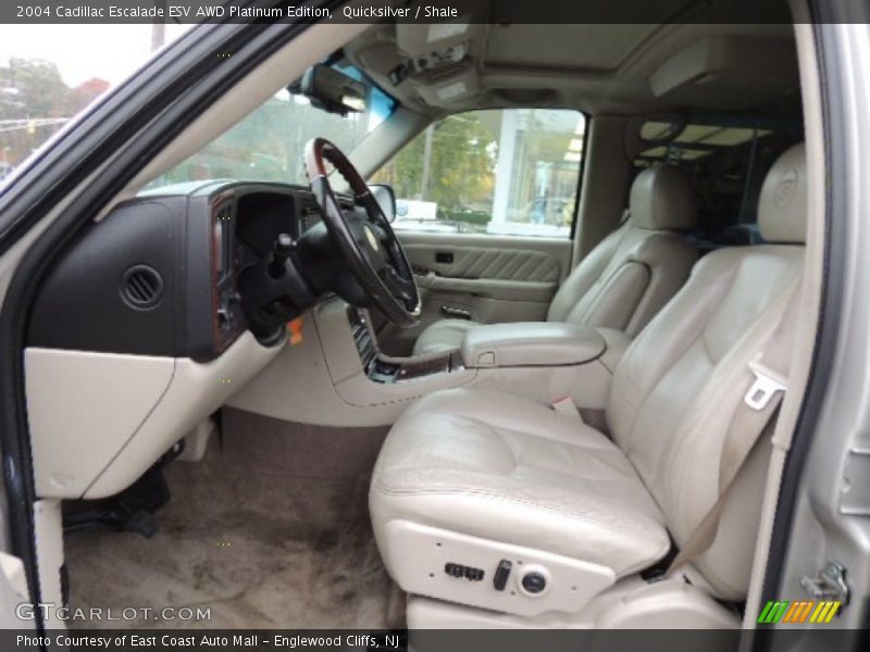 Front Seat of 2004 Escalade ESV AWD Platinum Edition