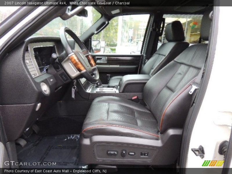 White Chocolate Tri-Coat / Charcoal 2007 Lincoln Navigator Ultimate 4x4