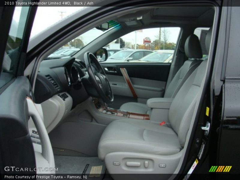 Black / Ash 2010 Toyota Highlander Limited 4WD