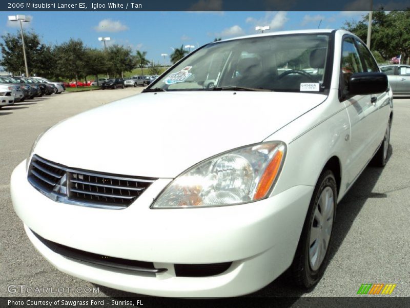 Igloo White / Tan 2006 Mitsubishi Lancer ES