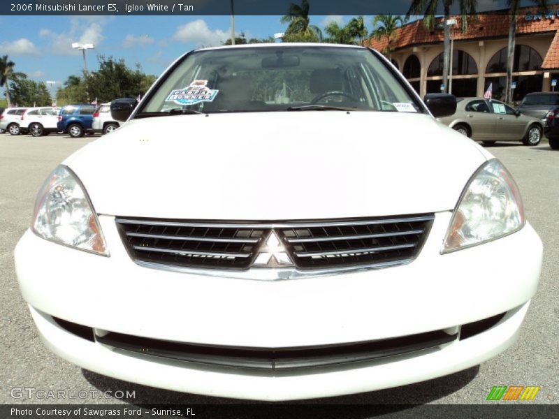 Igloo White / Tan 2006 Mitsubishi Lancer ES