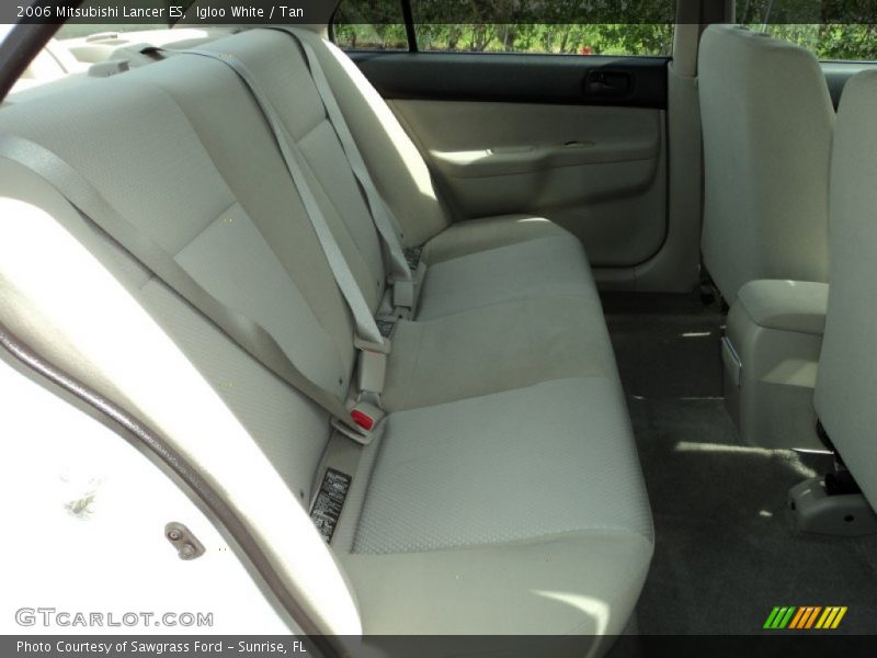 Igloo White / Tan 2006 Mitsubishi Lancer ES