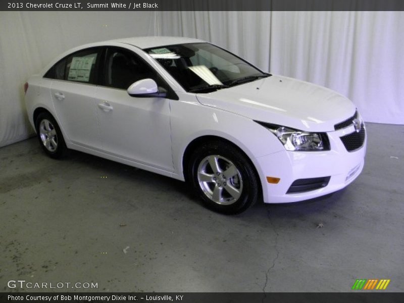 Summit White / Jet Black 2013 Chevrolet Cruze LT