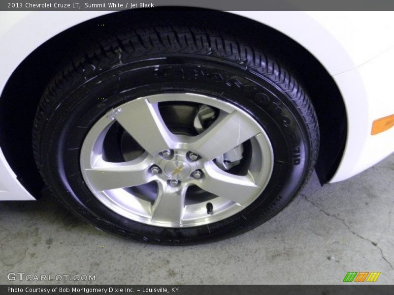 Summit White / Jet Black 2013 Chevrolet Cruze LT