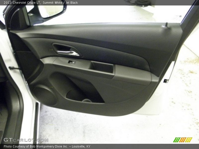 Summit White / Jet Black 2013 Chevrolet Cruze LT
