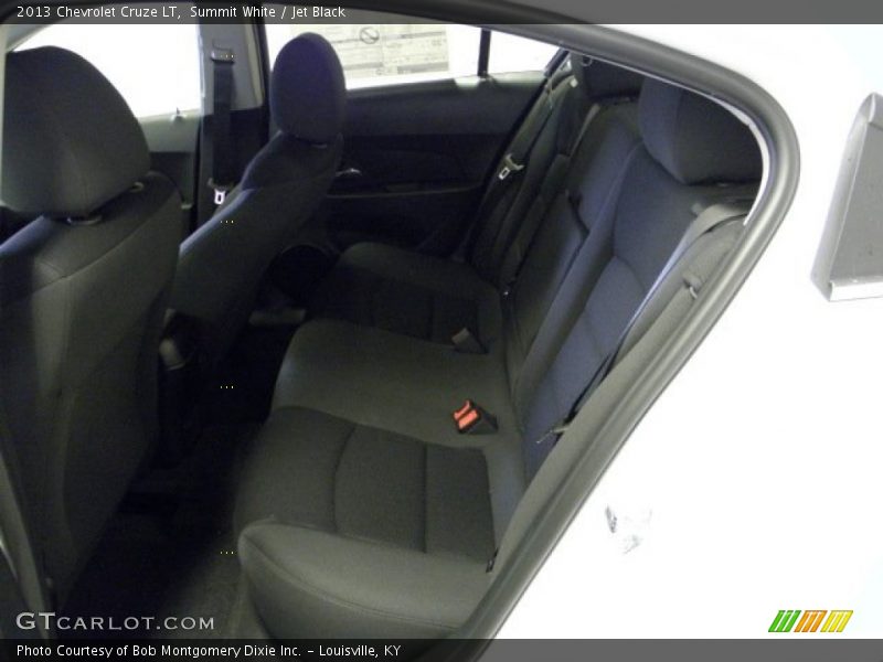 Summit White / Jet Black 2013 Chevrolet Cruze LT
