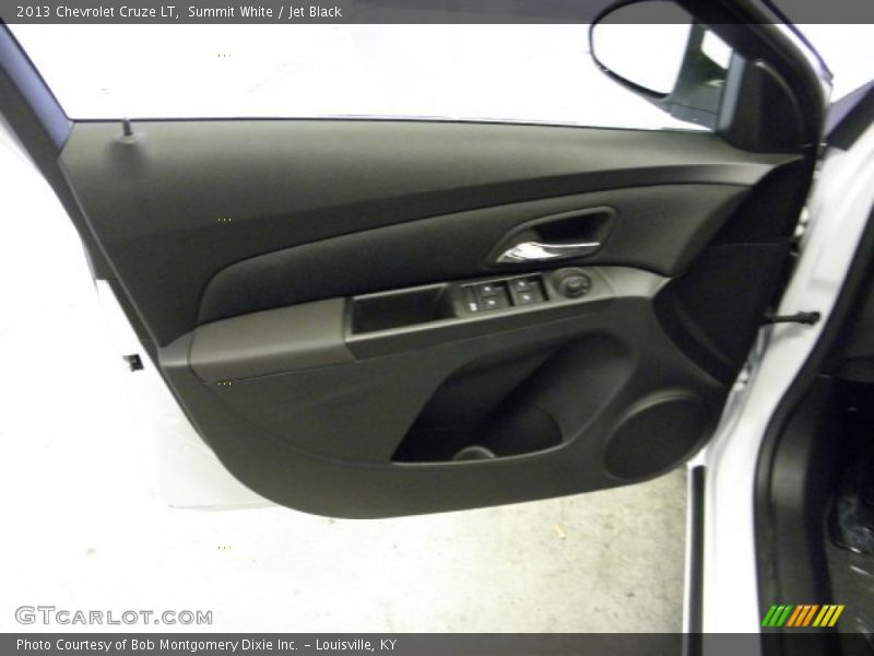 Summit White / Jet Black 2013 Chevrolet Cruze LT