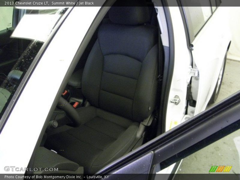 Summit White / Jet Black 2013 Chevrolet Cruze LT