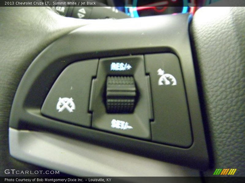 Summit White / Jet Black 2013 Chevrolet Cruze LT