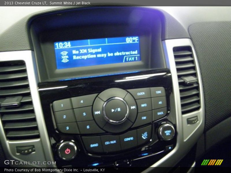 Summit White / Jet Black 2013 Chevrolet Cruze LT