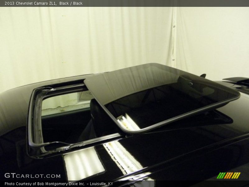 Sunroof of 2013 Camaro ZL1