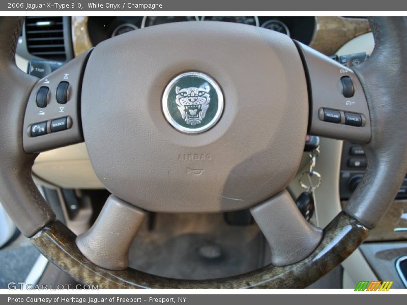 White Onyx / Champagne 2006 Jaguar X-Type 3.0