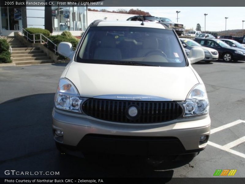 Frost White / Light Neutral 2005 Buick Rendezvous CX